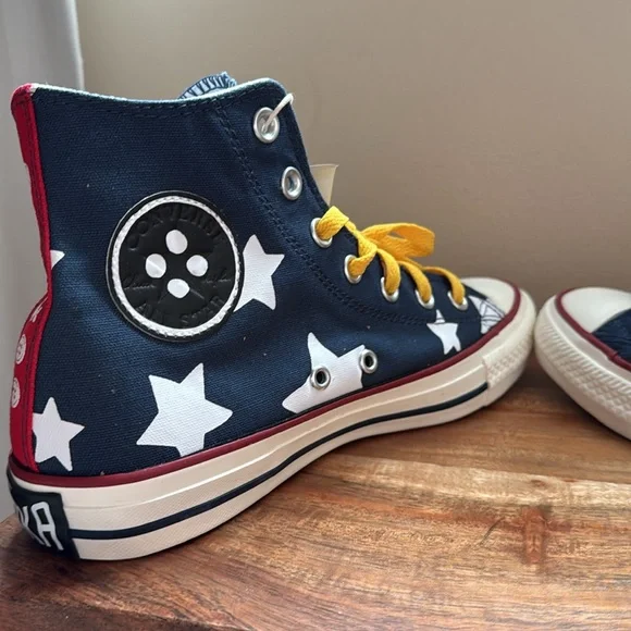 Converse X LAIKA Coraline Sneakers - Picture 5 of 10